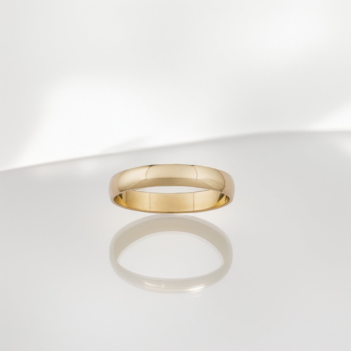 9ct Yellow Gold Comfort Fit Wedding band